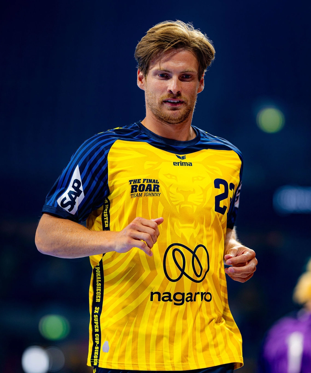signiertes THE FINAL ROAR Trikot #23 Dahmke